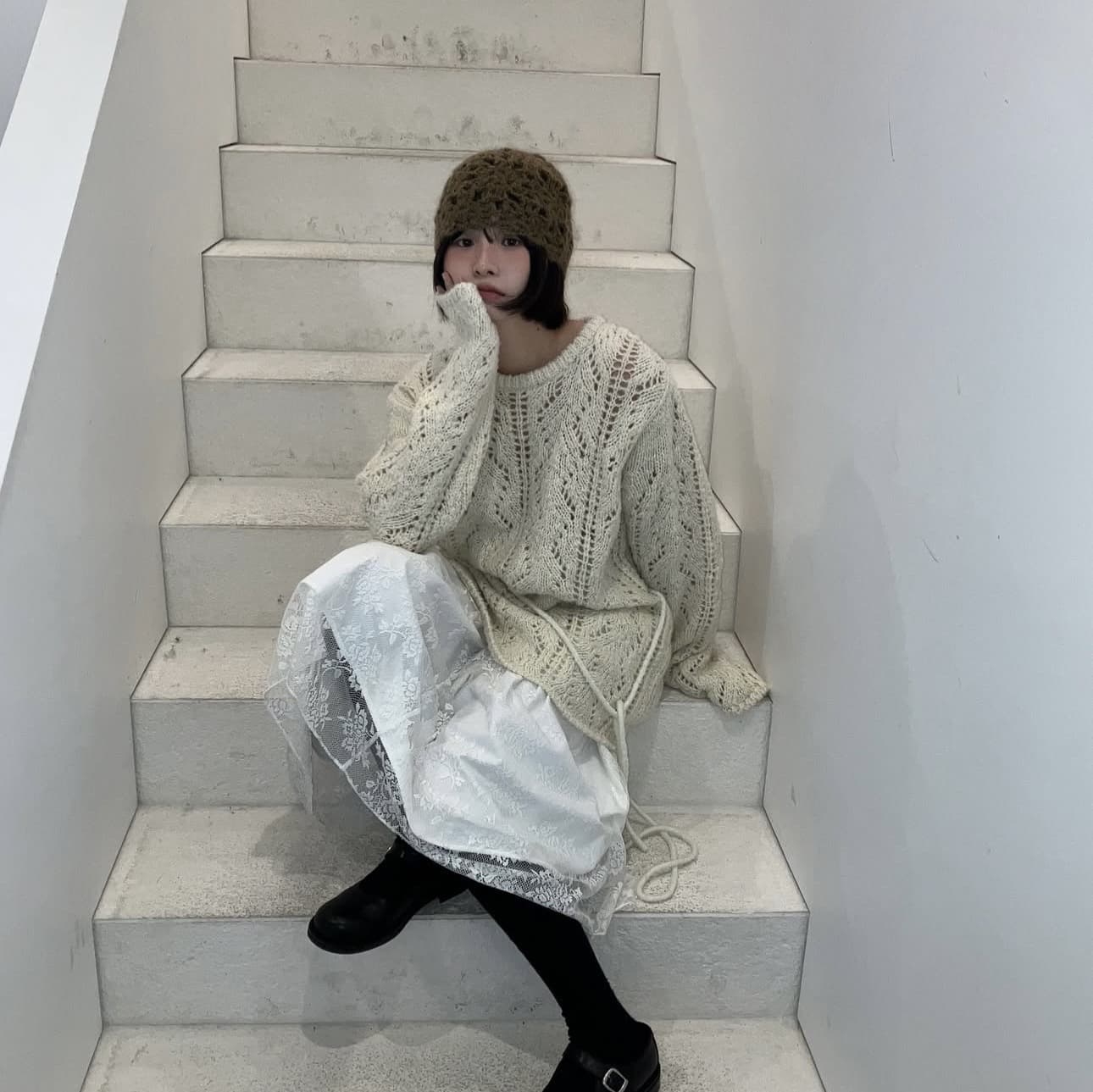 レースファッション 花柄レースが優美な切り替えスカート