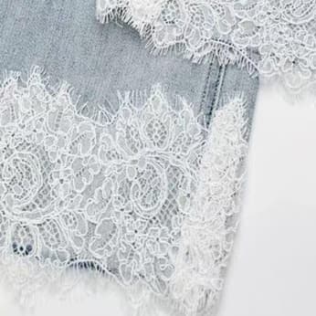レース 服 繊細レース裾デザインデニムパンツ