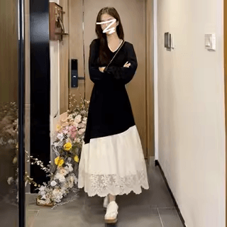 レース 服 二層重ねレース裾フレアワンピース