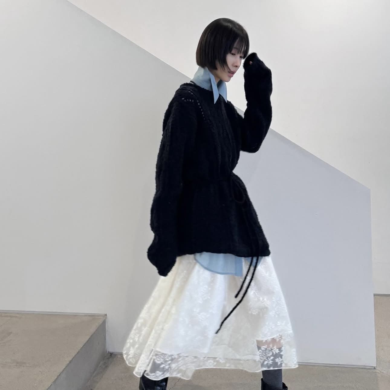レースファッション 花柄レースが優美な切り替えスカート