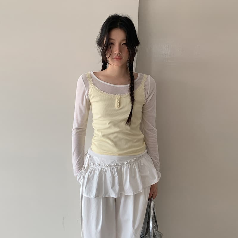 レース 服 繊細レース縁取りリブキャミソール