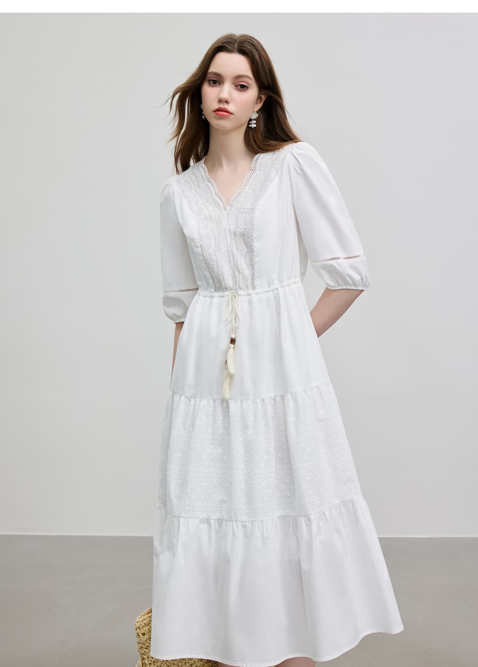 レース 服 優美なレース切替ティアードワンピース