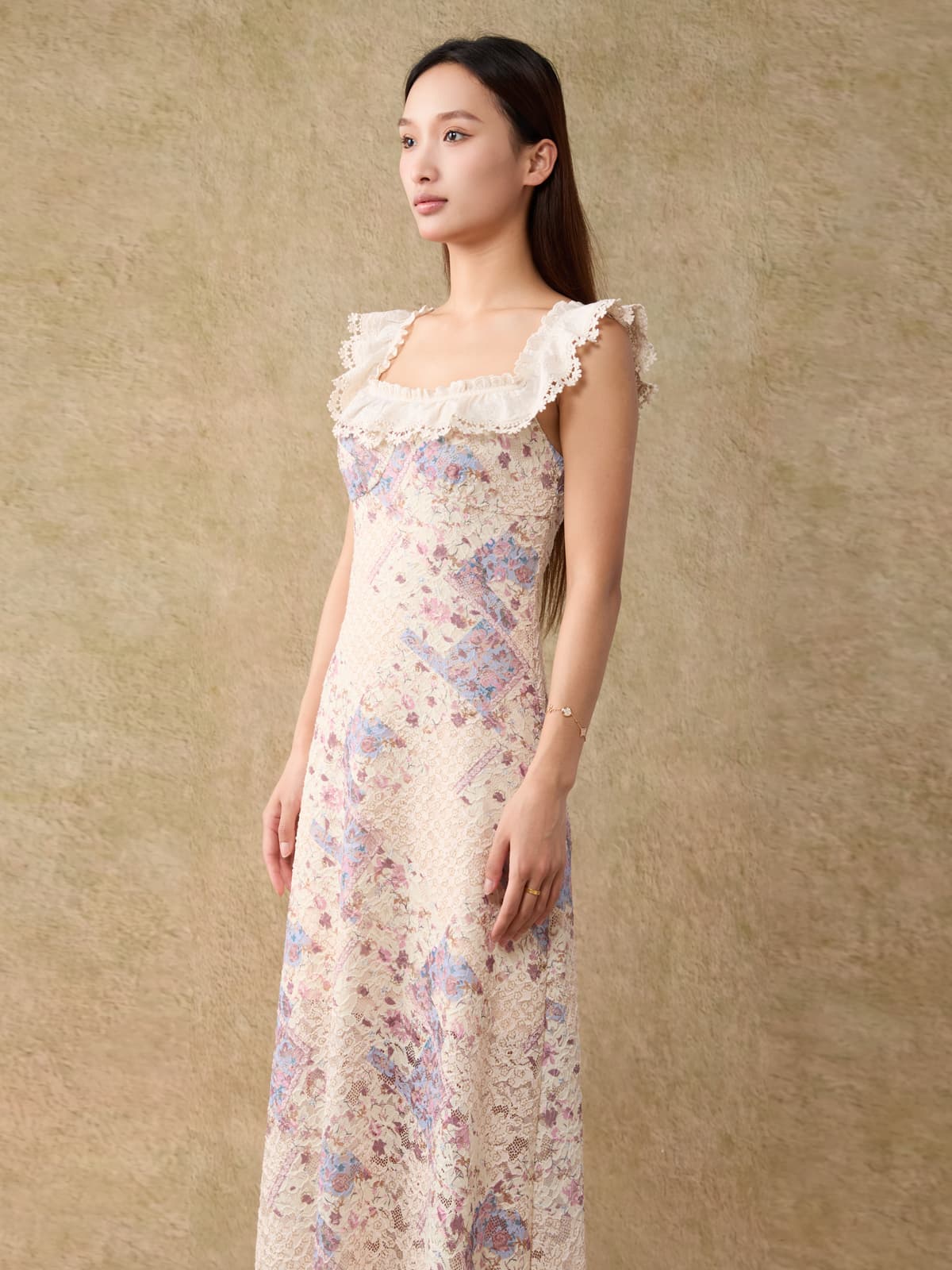 レース 服 花柄フリルレースロングワンピース