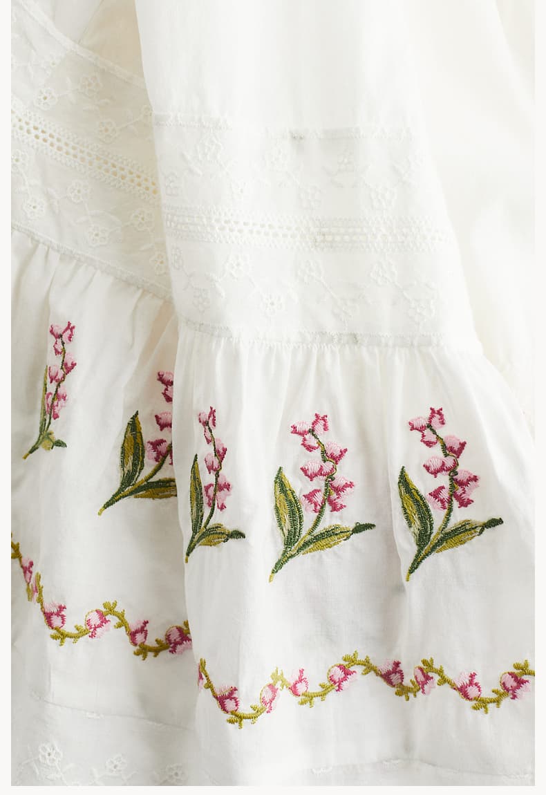レース 服 花刺繍キャミソールレースワンピース