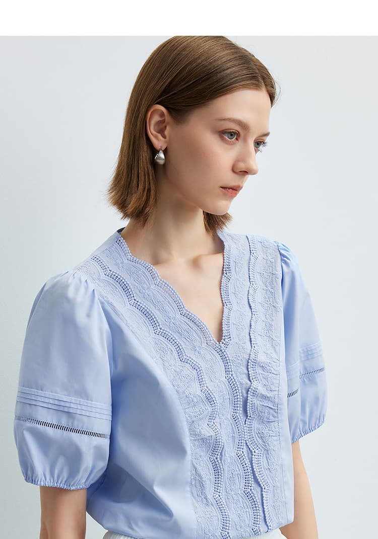 レース 服 花柄刺繍レース胸元ブラウス