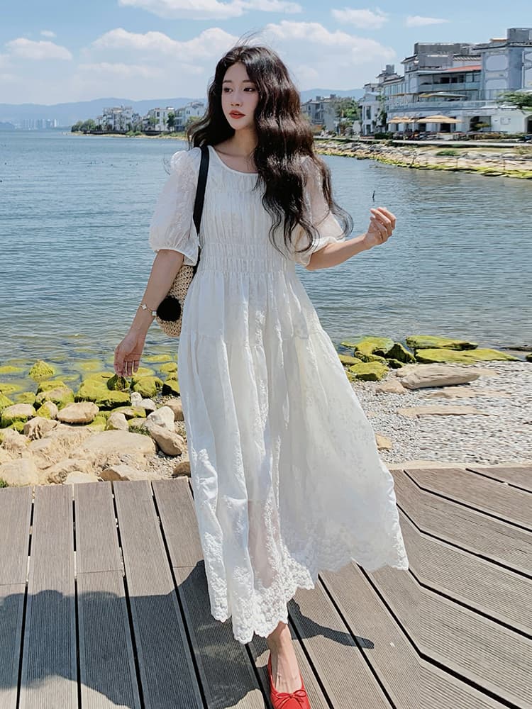 レース 服 夏風香る花刺繍レースワンピース
