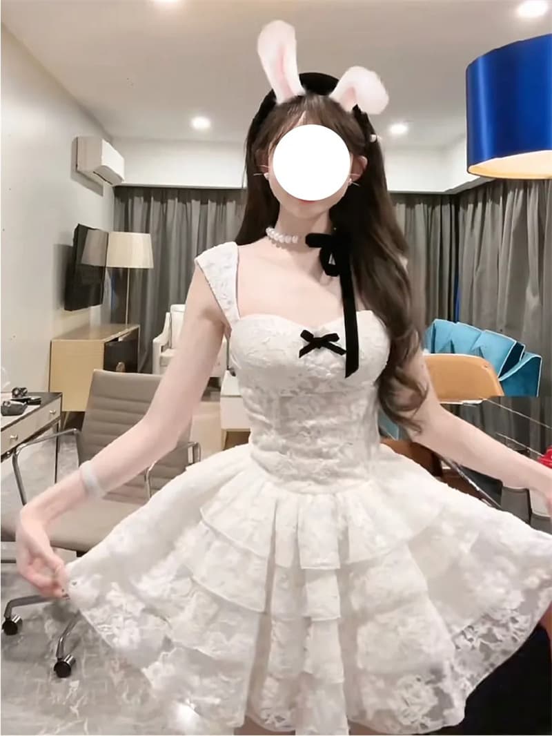レース 服 うさぎモチーフのケーキドレス