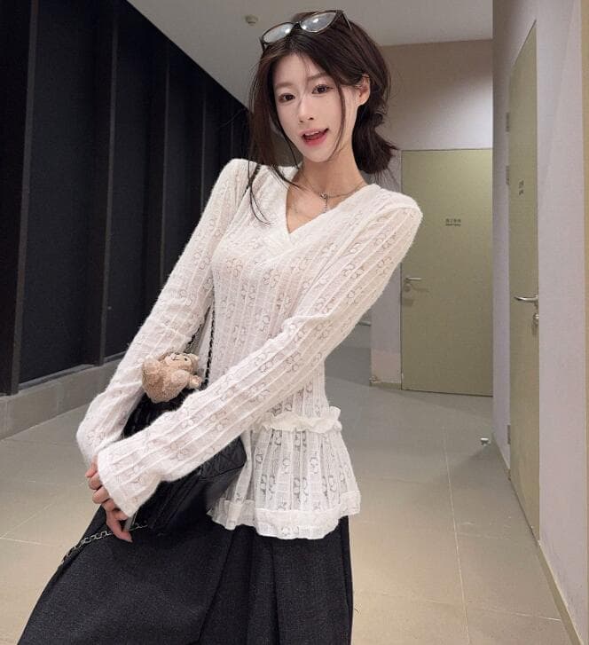 レース 服 秋冬レースブラウス長袖Vネック透け感フリル