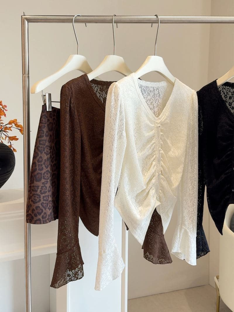 レース 服 トップス 女性用長袖レース花柄シャツ変形デザイン三色展開