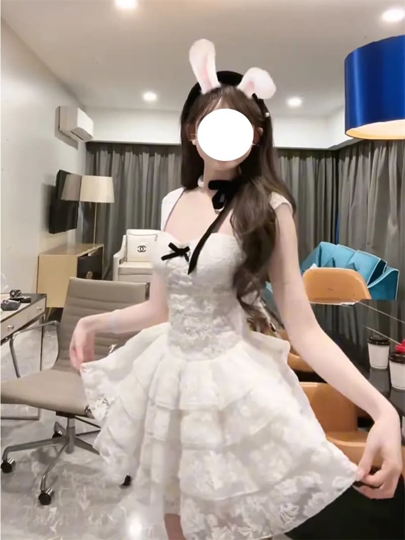 レース 服 うさぎモチーフのケーキドレス